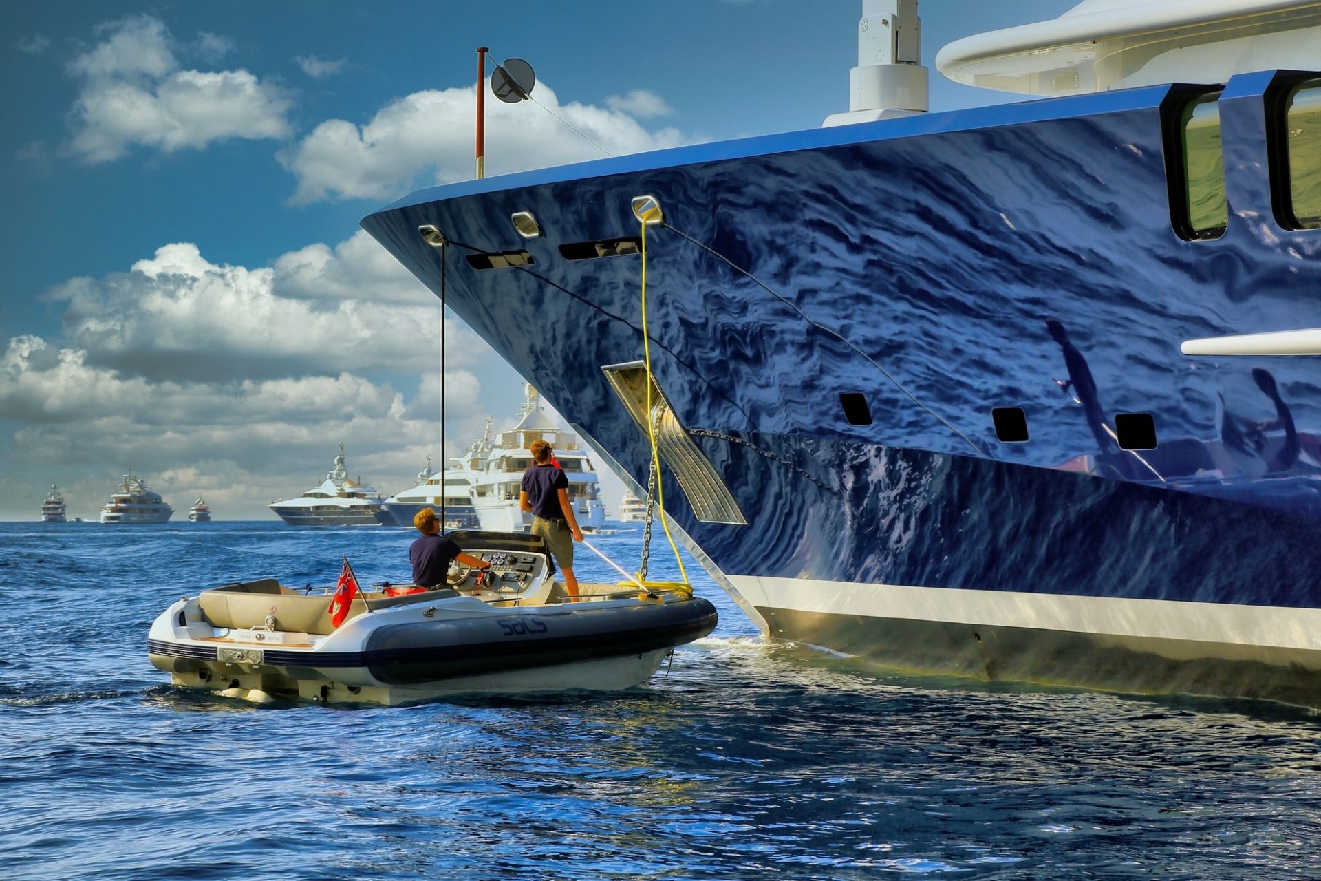 docking a superyacht