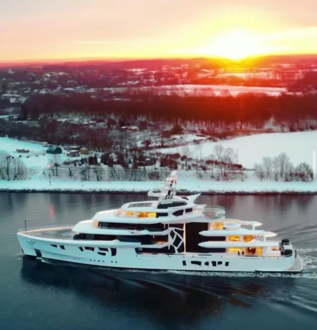 Top 5 Largest Superyachts In 2016